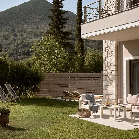 Villa Avesta Private Villas *
